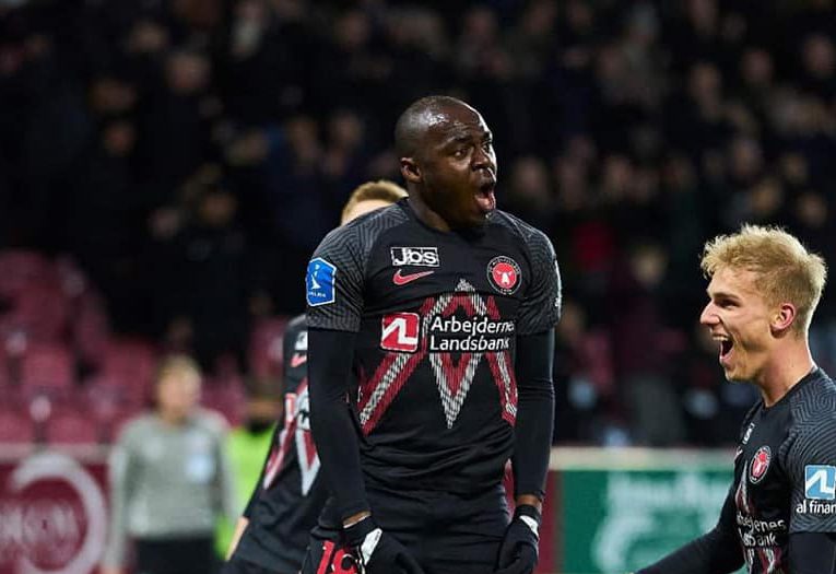 Edward Chilufya's late goal seals 3-1 victory for FC Midtjylland