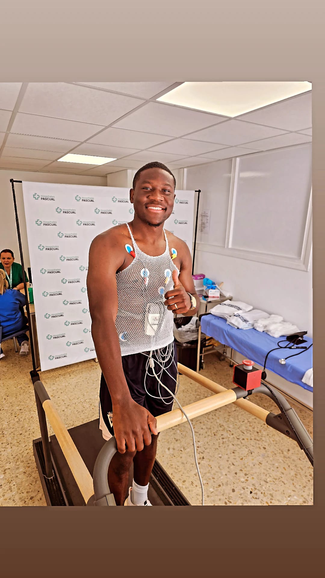 Francisco Mwepu Undergoes Medical at Cádiz CF