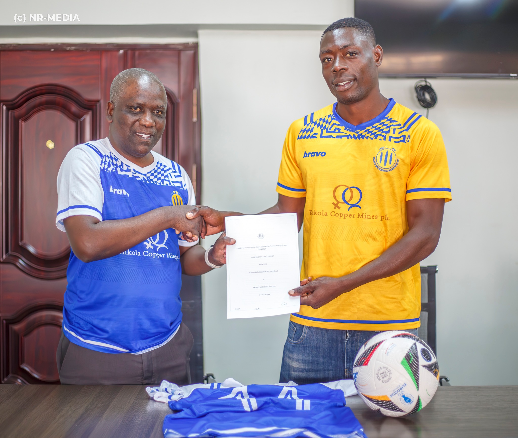 Sydney Kasanda and Mike Mambepa Join Nchanga Rangers