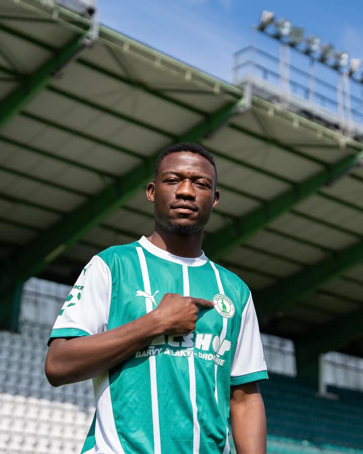 Benson Sakala Signs for Bohemians Praha 1905