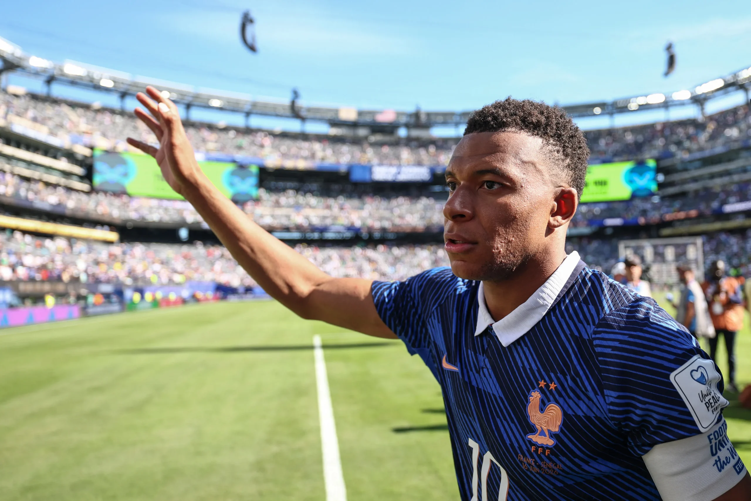 Mbappé Makes History as France Defeat Senegal in World Cup Opener