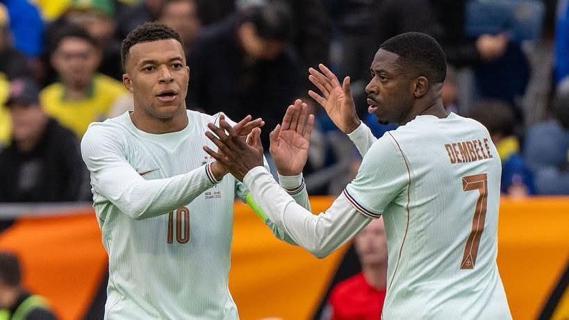 France Beat Morocco 2-0 to Reach World Cup Last Four